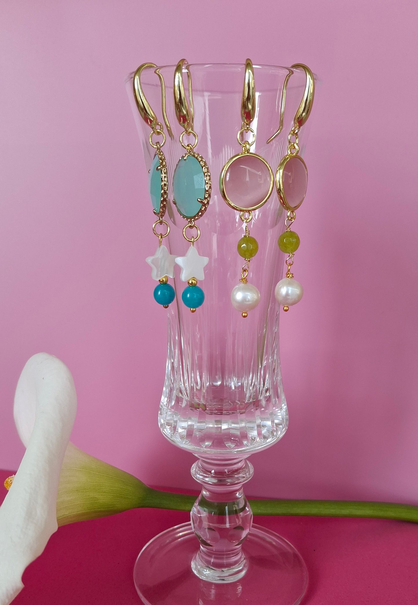 Orecchini con pietra occhio di gatto e perle