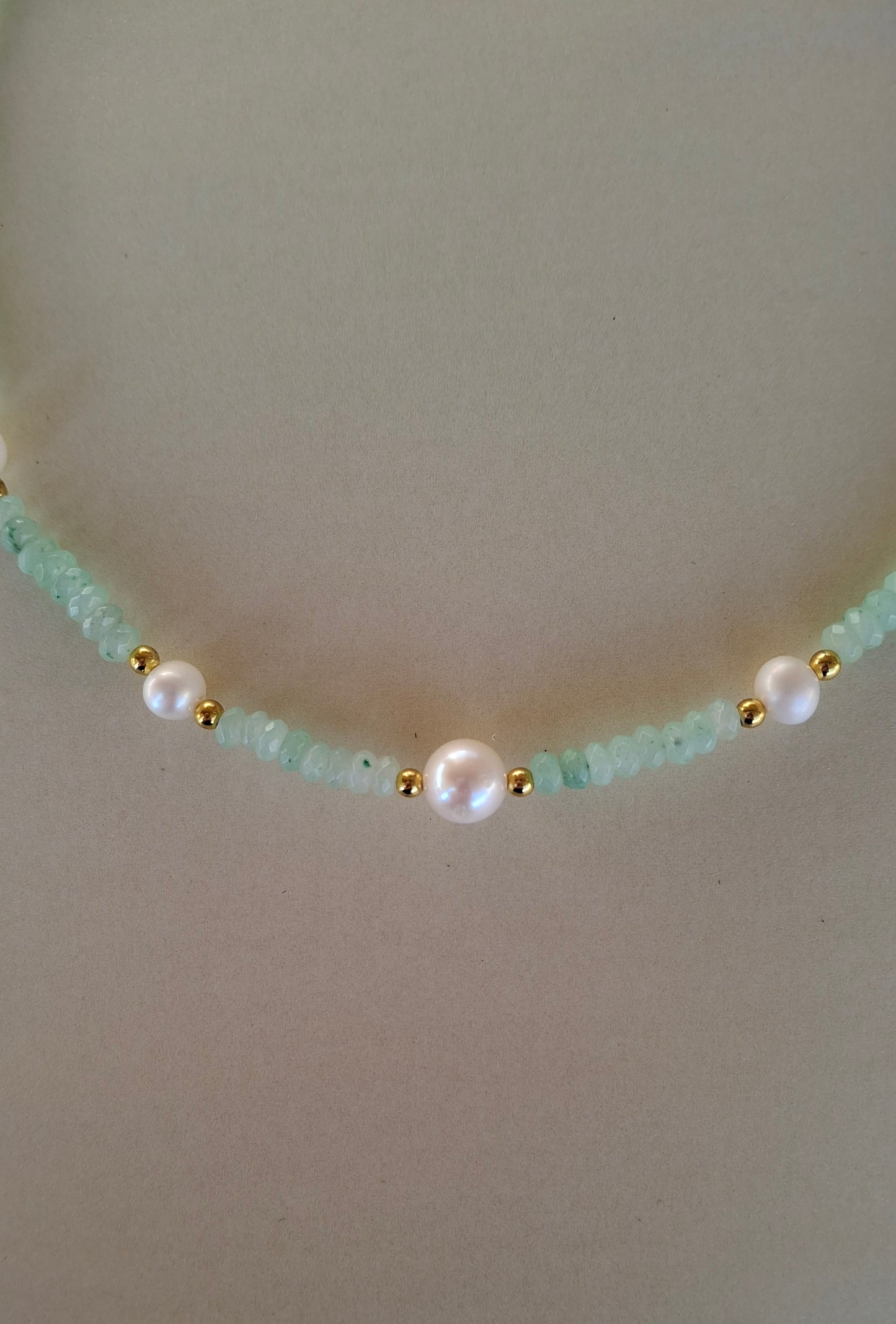 Girocollo giada e perle di fiume