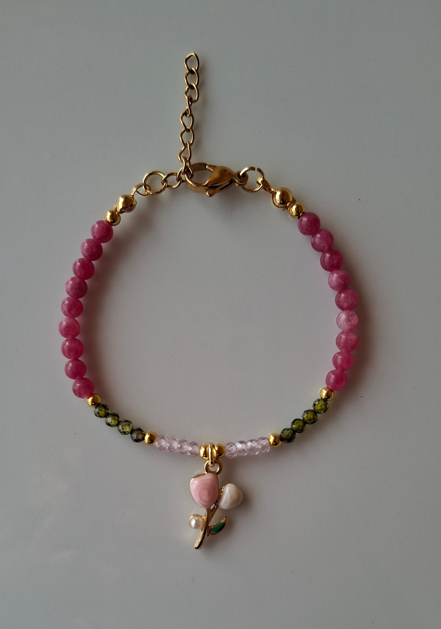 Bracciale con pietre e zirconi